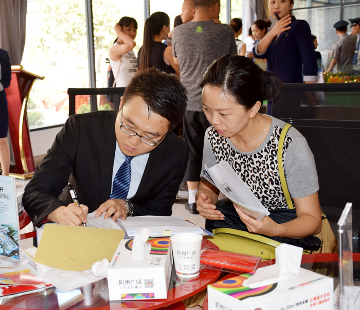 喜報(bào)！捷報(bào)！一經(jīng)推出即成隴南商業(yè)傳奇！