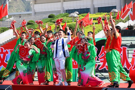 2019武都花椒產(chǎn)銷對(duì)接（電商）洽談會(huì)在階州廣場(chǎng)隆重開(kāi)幕~